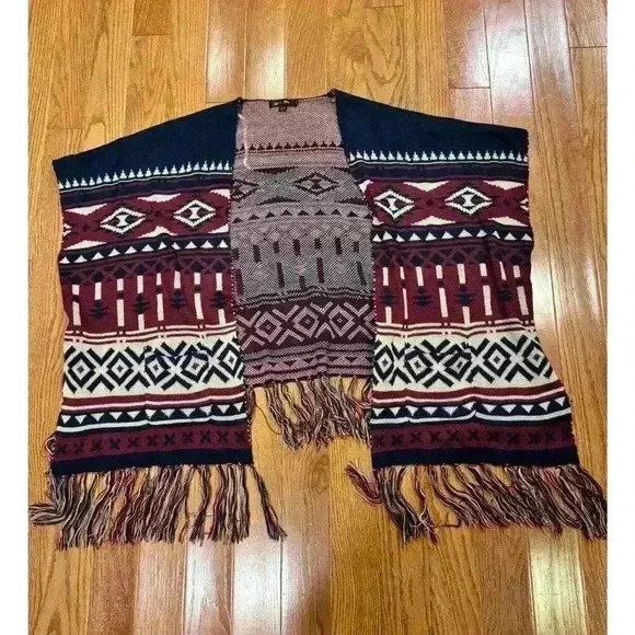 Love Tree Aztec Native Geometric Print Open Cardigan Burgundy Fringe One Size - Picture 6 of 6